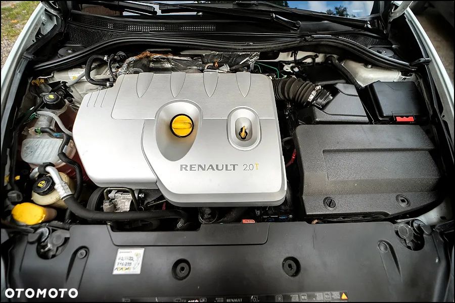 Renault Laguna Coupe 2.0 16V Turbo GT - 39