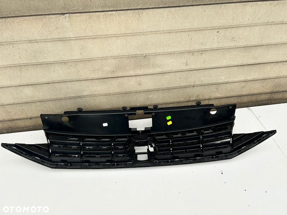 VOLKSWAGEN VW PASSAT B8 3G0853651 RLINE R LINE R-LINE LIFT KRATKA GRILL CHROM ATRAPA - 3