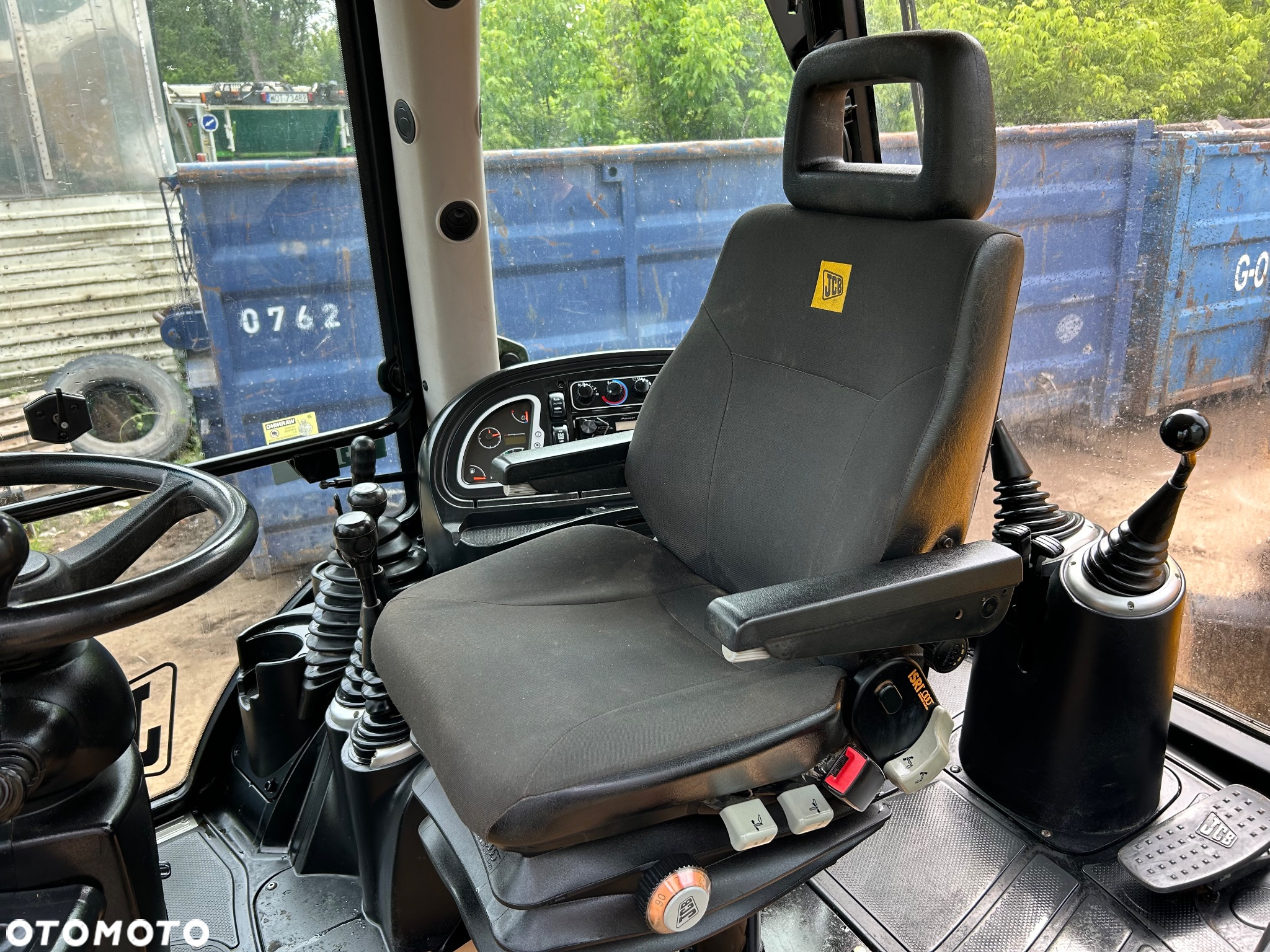 JCB 4CX - 10