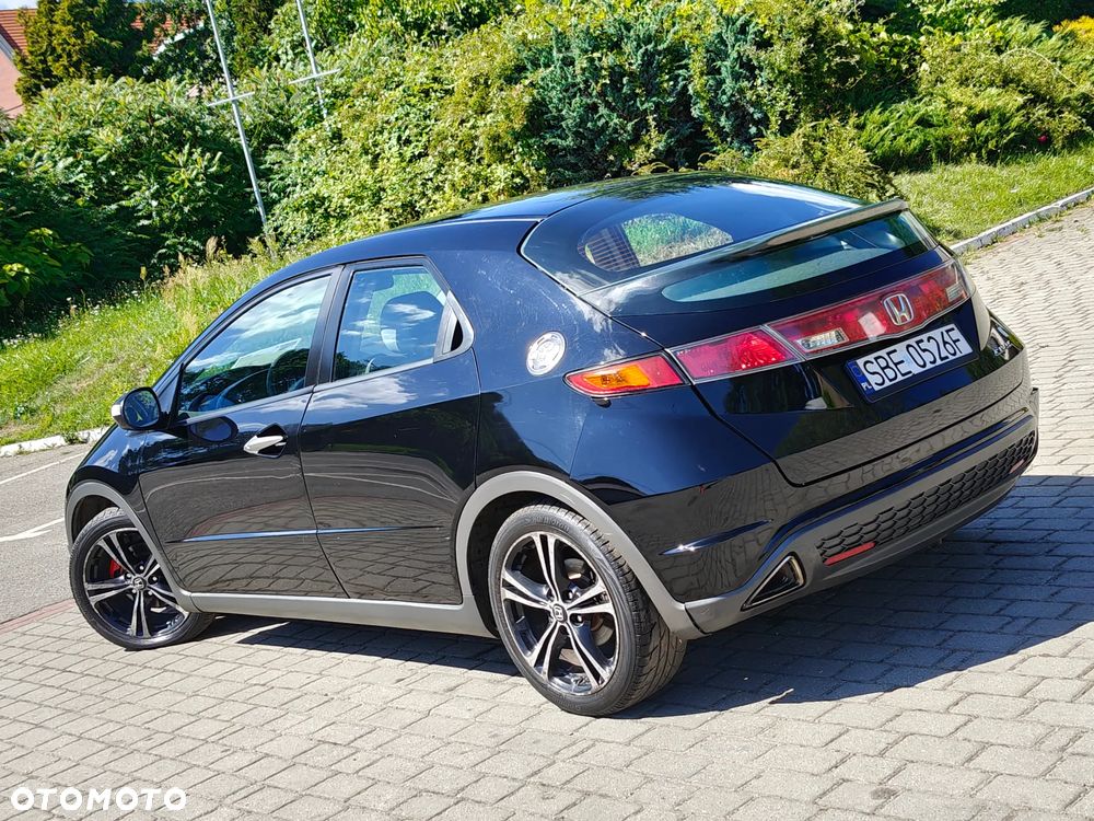Honda Accord 1.6i S - 6