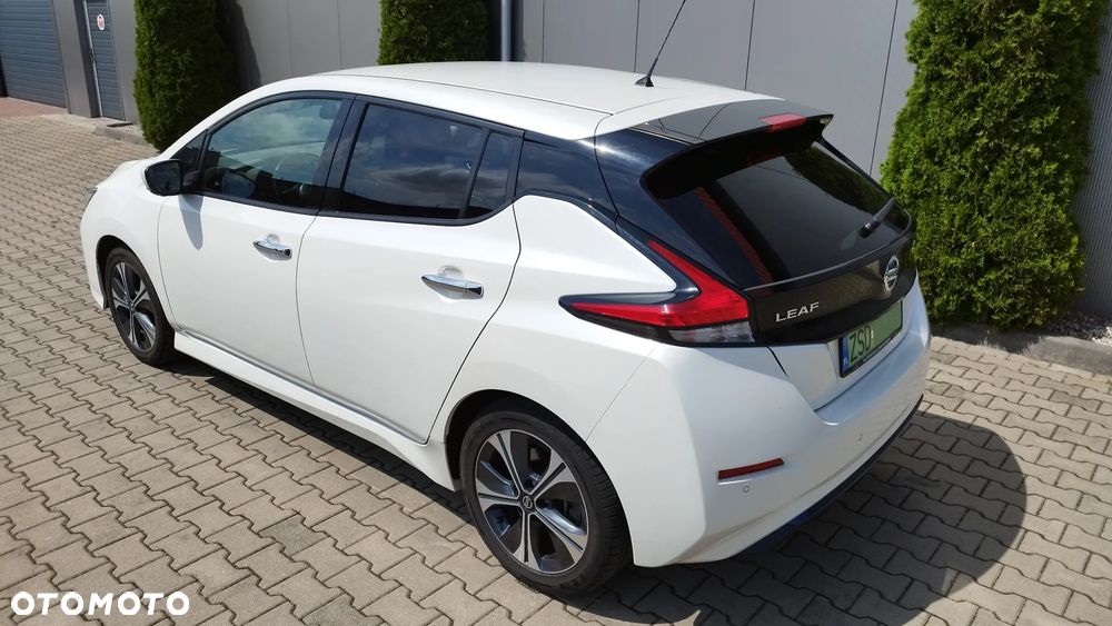 Nissan Leaf 40 kWh N-CONNECTA - 13