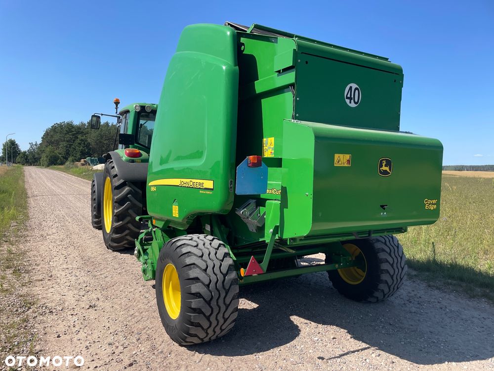 John Deere 864 - 3