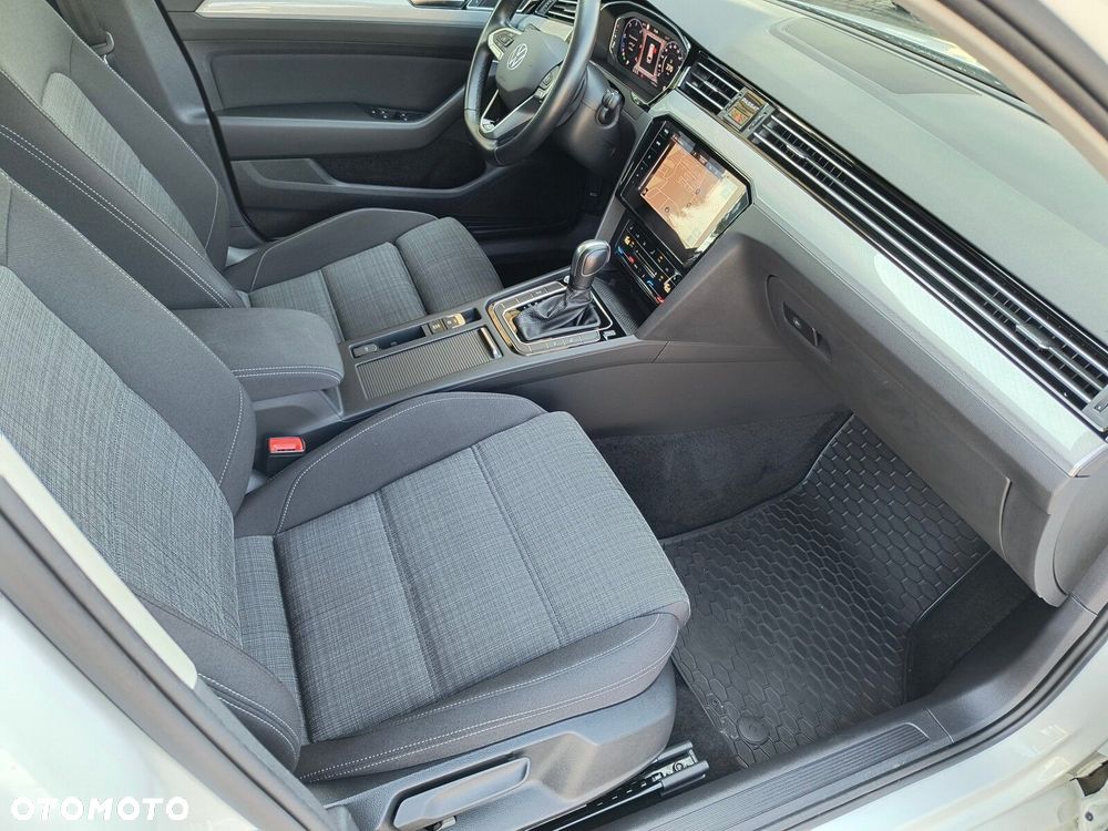 Volkswagen Passat 2.0 TDI EVO Business DSG - 11