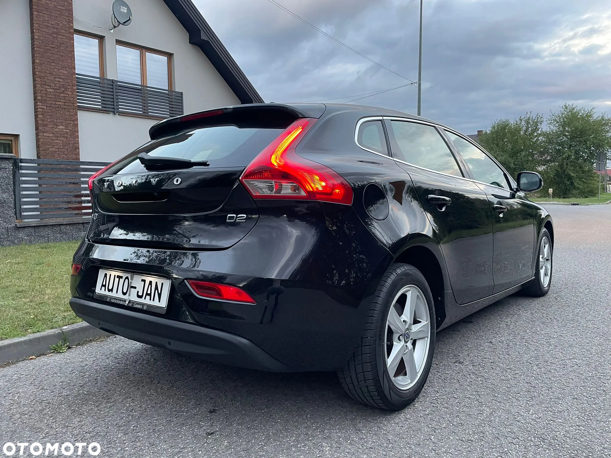 Volvo V40 D2 Summum - 5