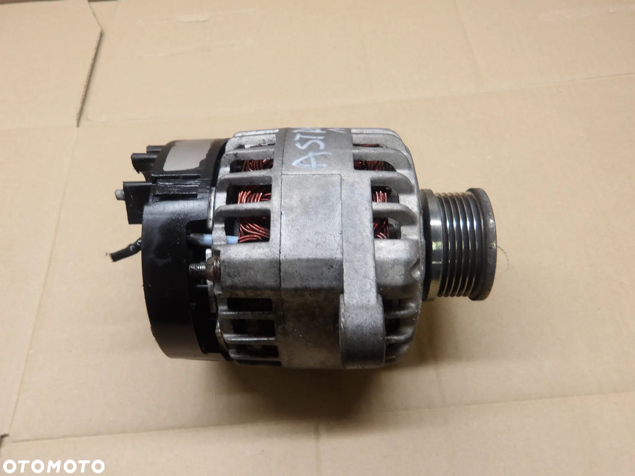 OPEL ASTRA III H HB 5D 1.9D HB 5D ALTERNATOR - 1
