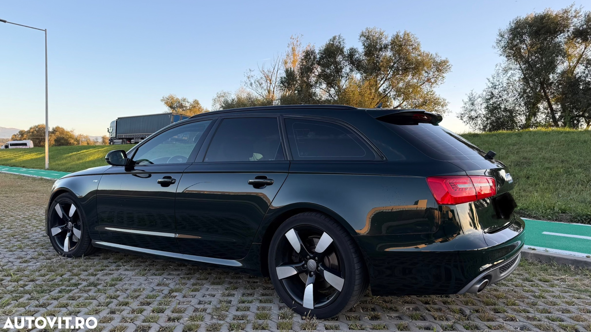 Audi A6 Avant 3.0 TDI quattro Stronic - 8