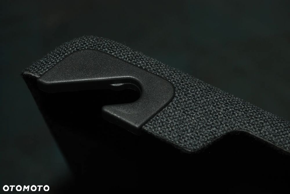 PÓŁKA BAGAŻNIKA TYLNA VOLVO XC40 19- - 7