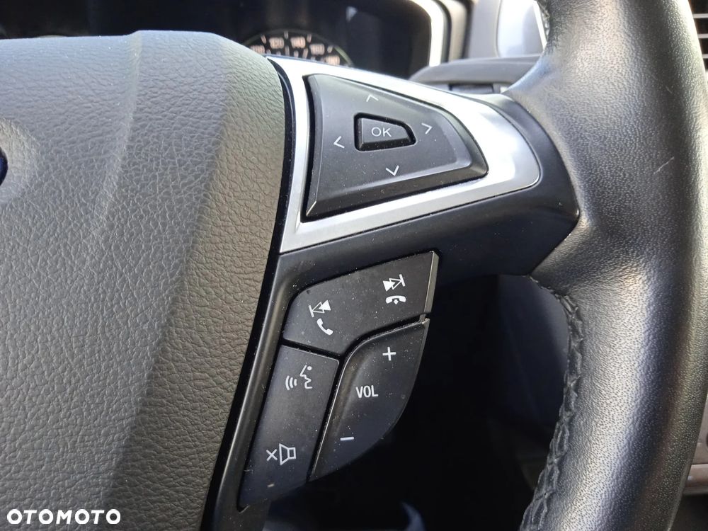 Ford Mondeo 2.0 EcoBlue Titanium - 16