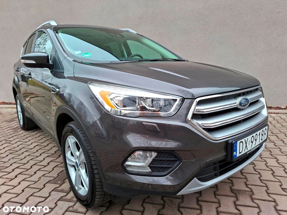 Ford Kuga 2.0 TDCi AWD Titanium - 11