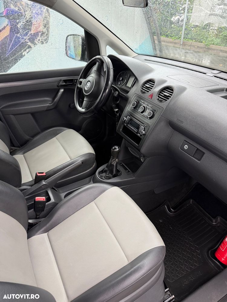 Volkswagen Caddy - 16