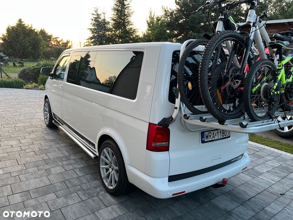 Volkswagen Multivan - 2