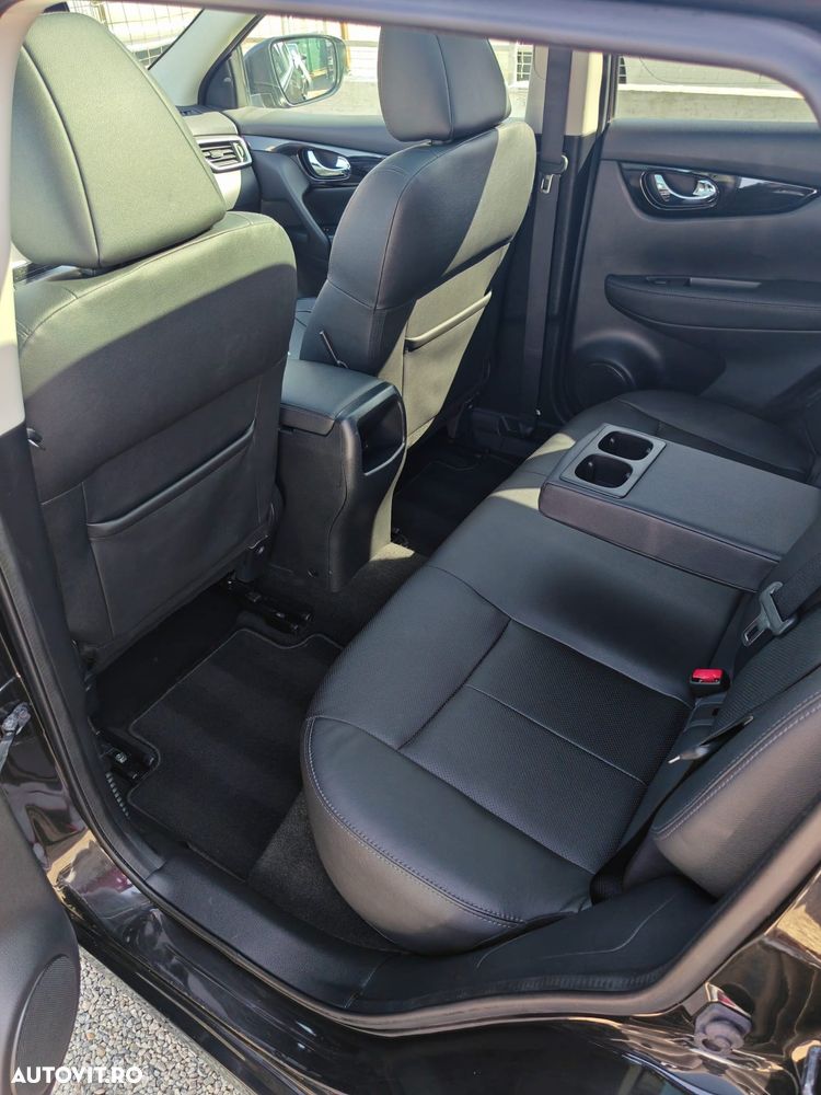 Nissan Qashqai 1.6 DCI 4 x 4 DPF Start/Stop tekna - 21
