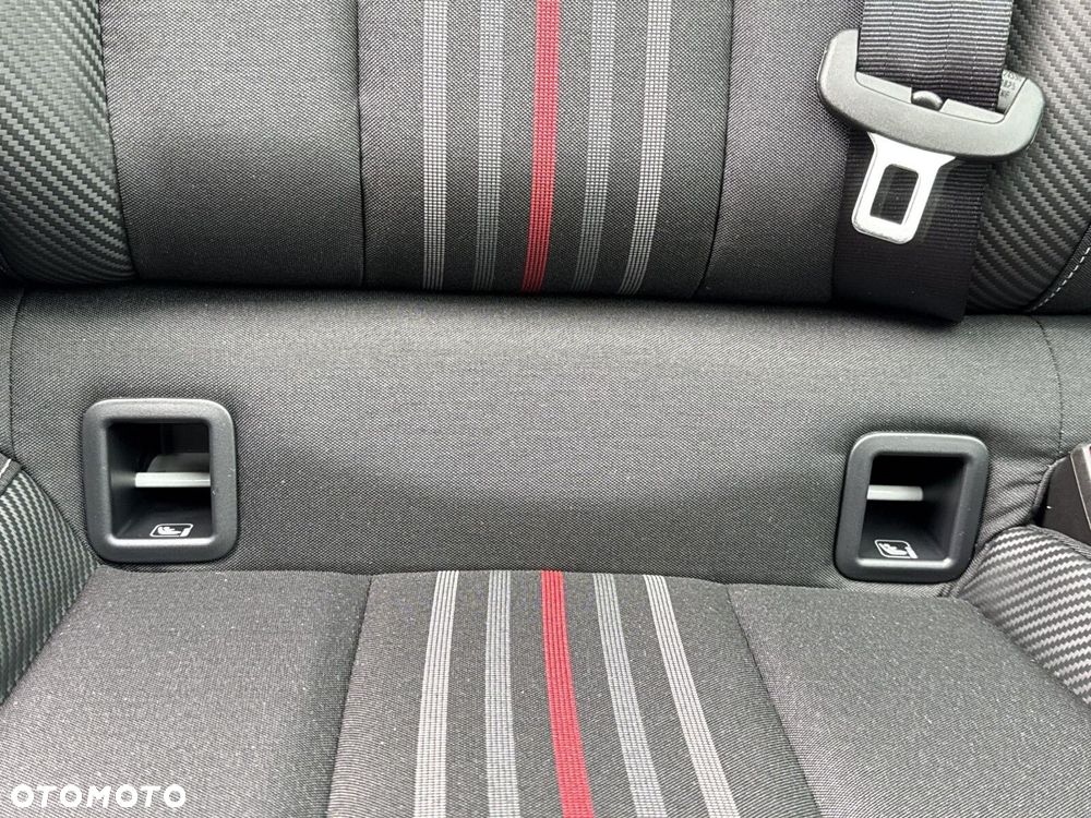 Skoda Kamiq 1.0 TSI Monte Carlo DSG - 32