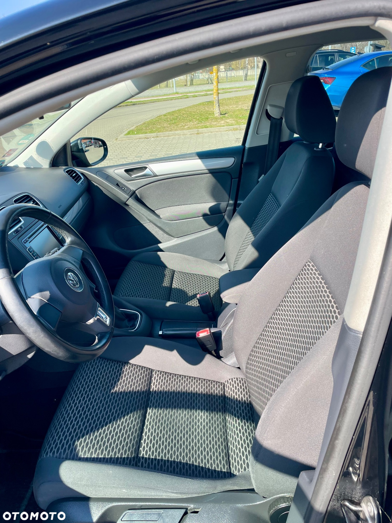 Volkswagen Golf - 21