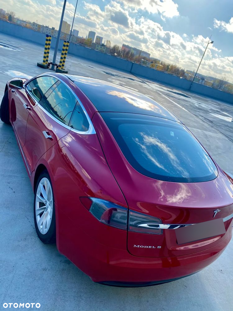 Tesla Model S Long Range Plus - 14