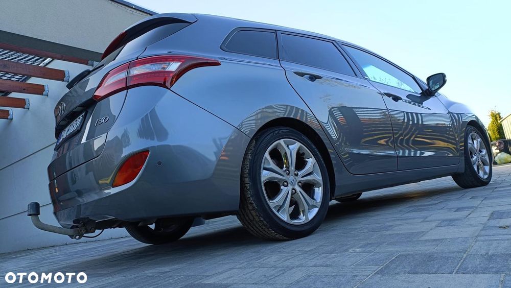 Hyundai i30 1.6 CRDi Premium - 10