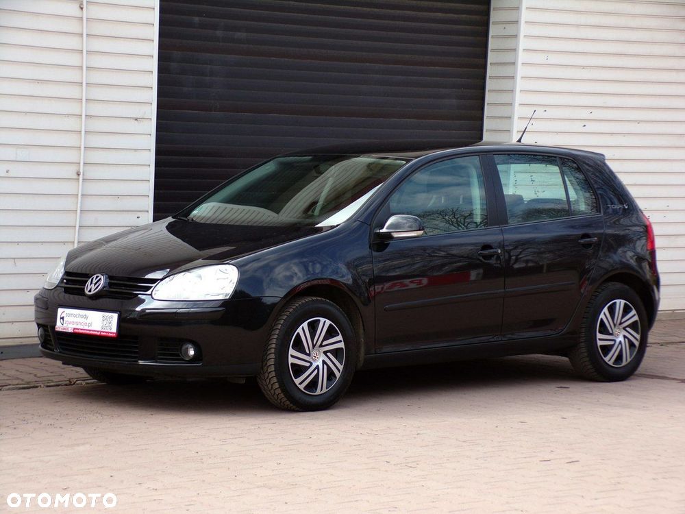 Volkswagen Golf - 6