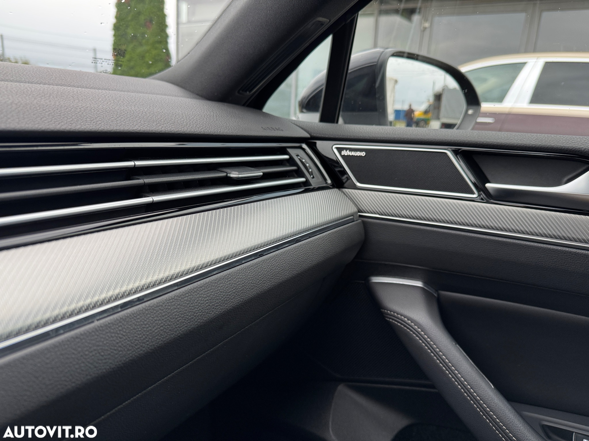 Volkswagen Passat 2.0 TDI DSG R Executive - 34