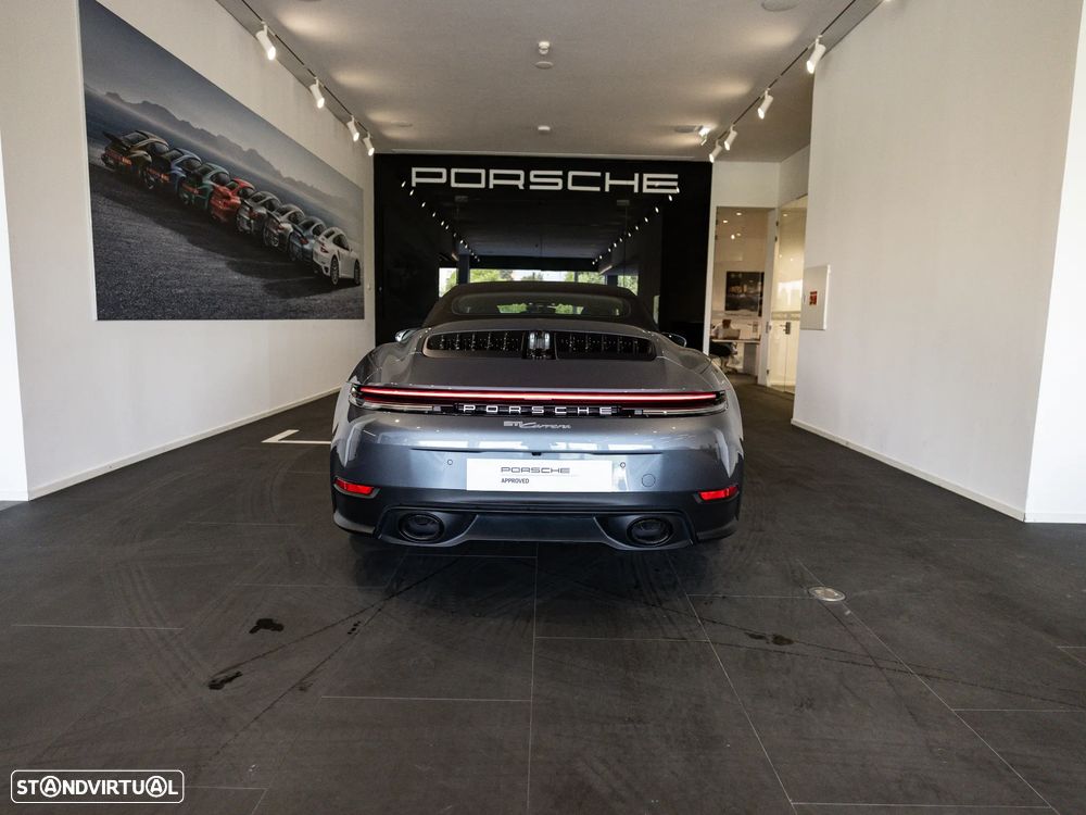 Porsche 911 (992) Carrera PDK - 18