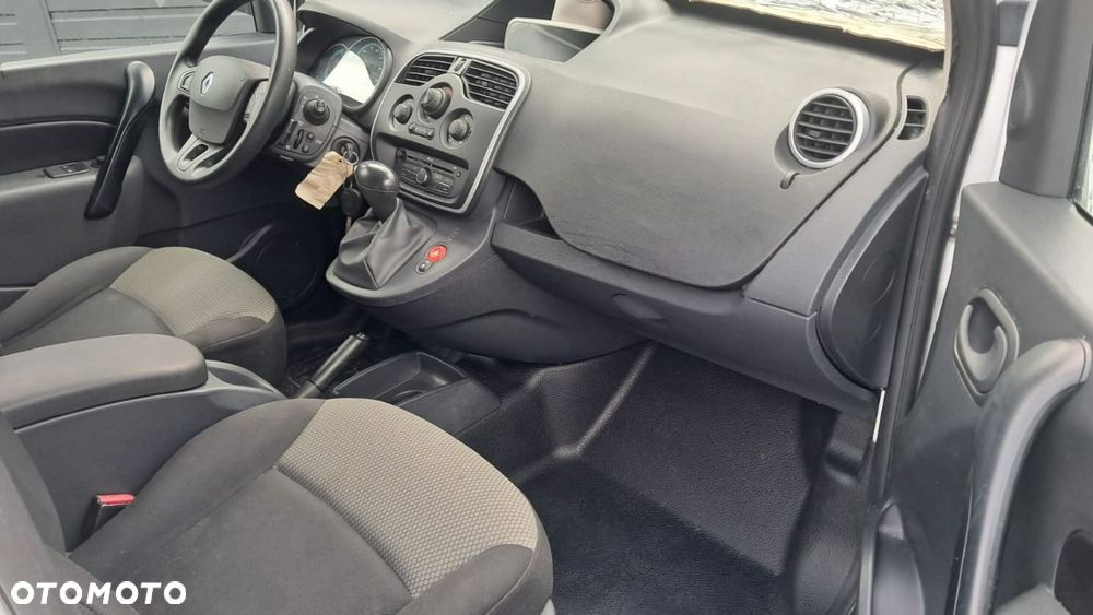 Renault Kangoo E - 15