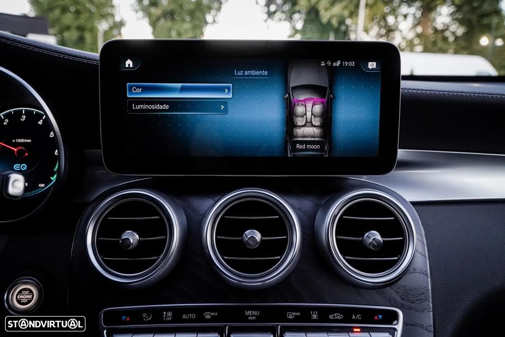 Mercedes-Benz GLC 300 de Coupe 4Matic 9G-TRONIC AMG Line - 37