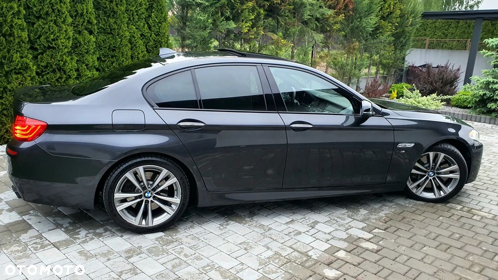BMW Seria 5 M550d xDrive - 4