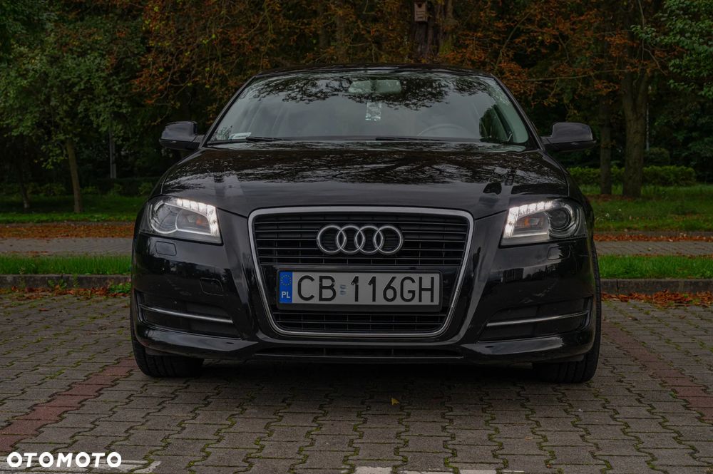 Audi A3 Sportback - 13