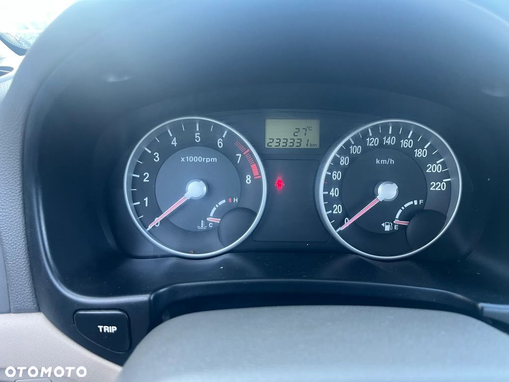 Hyundai Accent 1.4 Classic - 12
