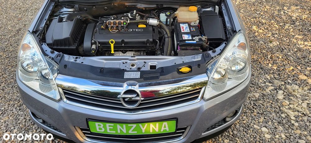 Opel Astra III 1.6 Enjoy - 27