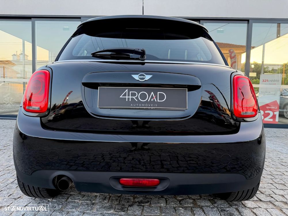 MINI 3 Portas One D - 25