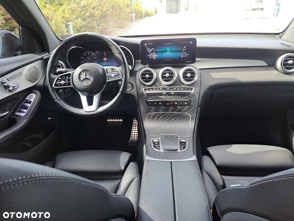 Mercedes-Benz GLC - 19