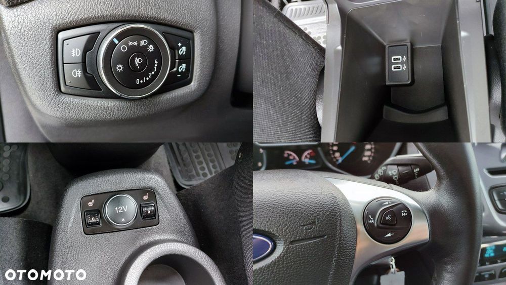 Ford Tourneo Connect Grand - 31