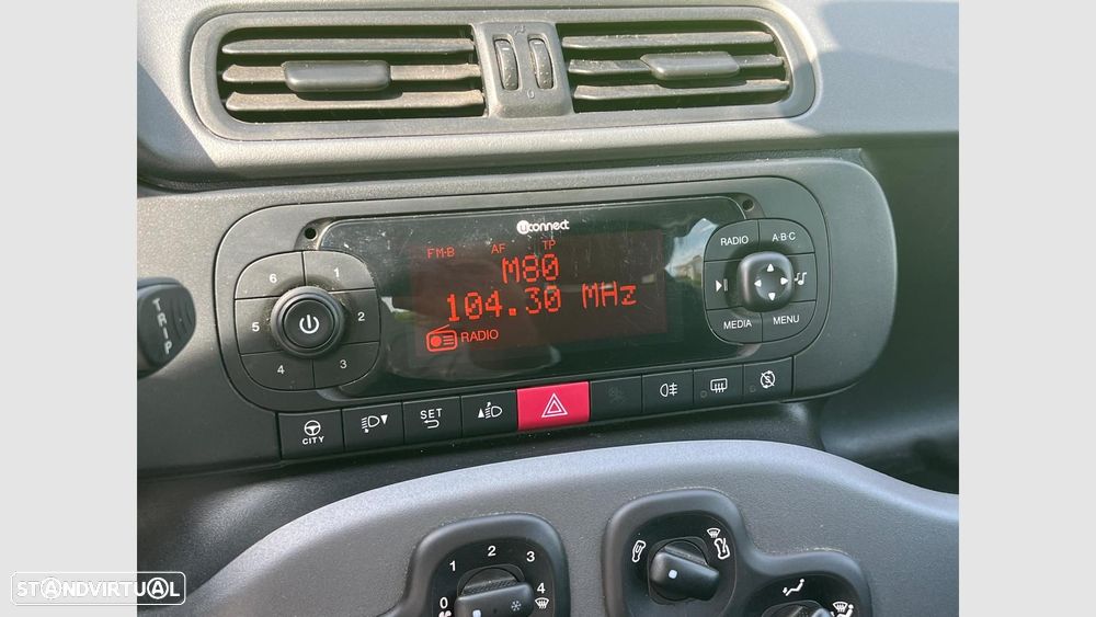 Fiat Panda 1.0 Hybrid City Life - 11