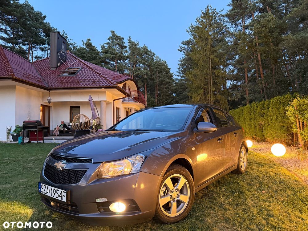 Chevrolet Cruze 1.8 LT - 3