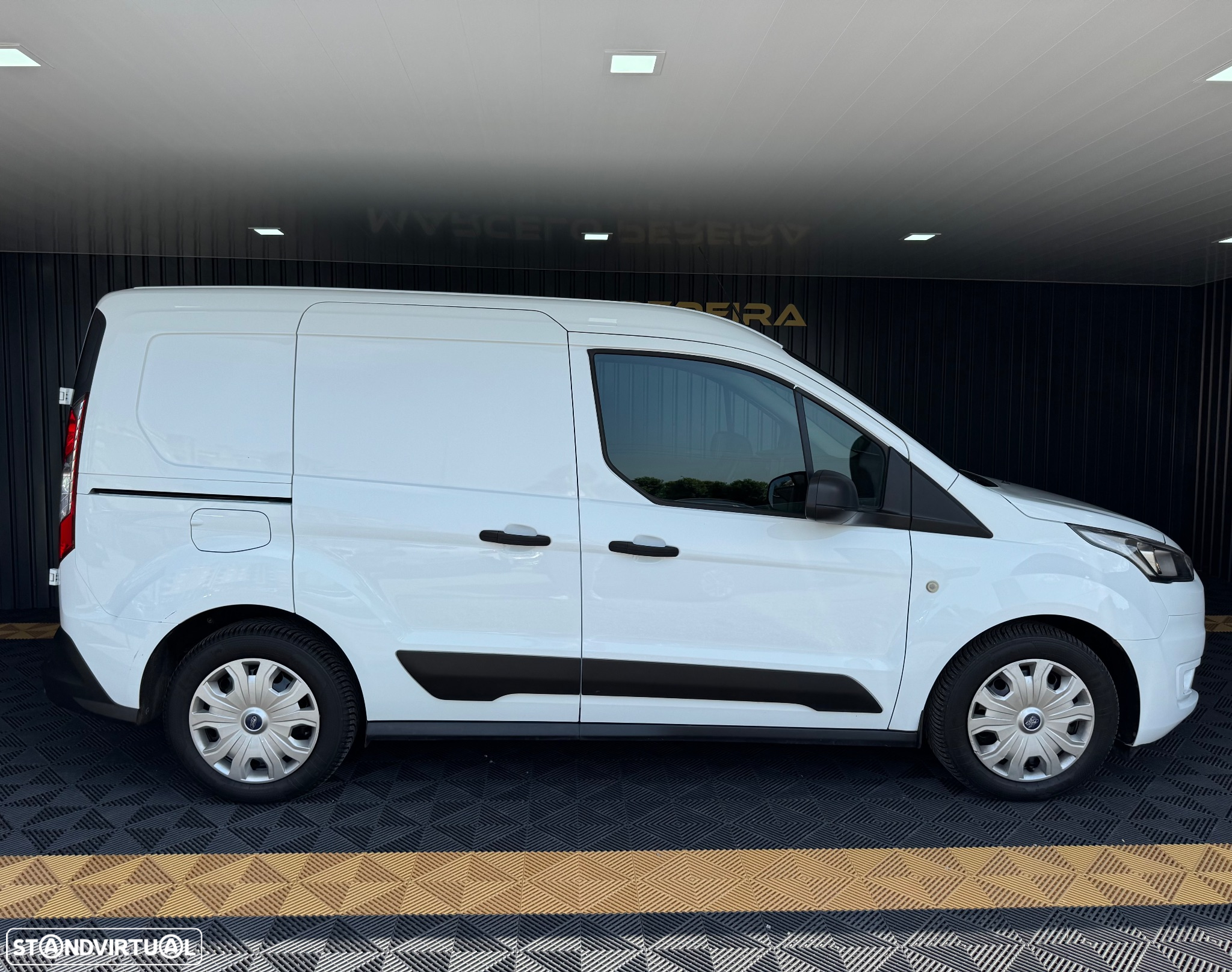 Ford Transit  Connect 1.5 Tdci L1 - 2