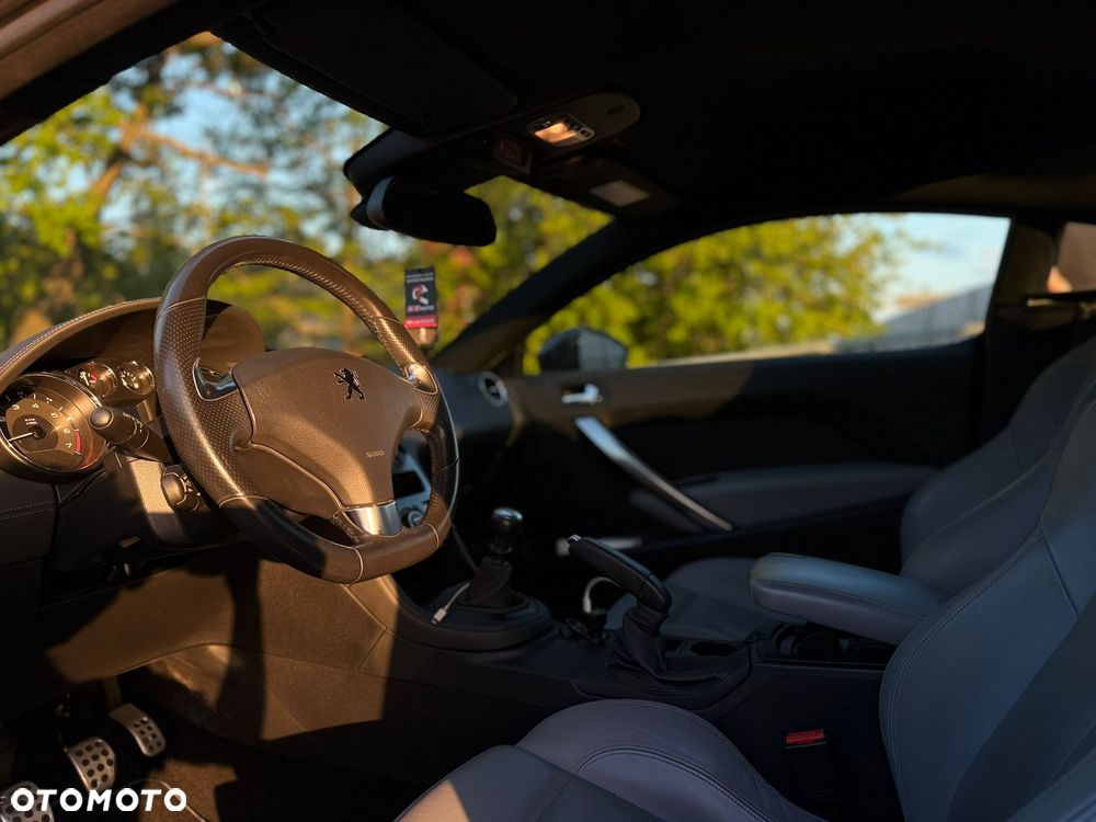 Peugeot RCZ - 13