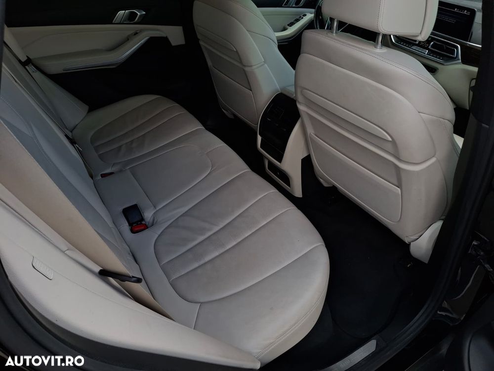 BMW X5 xDrive45e - 13