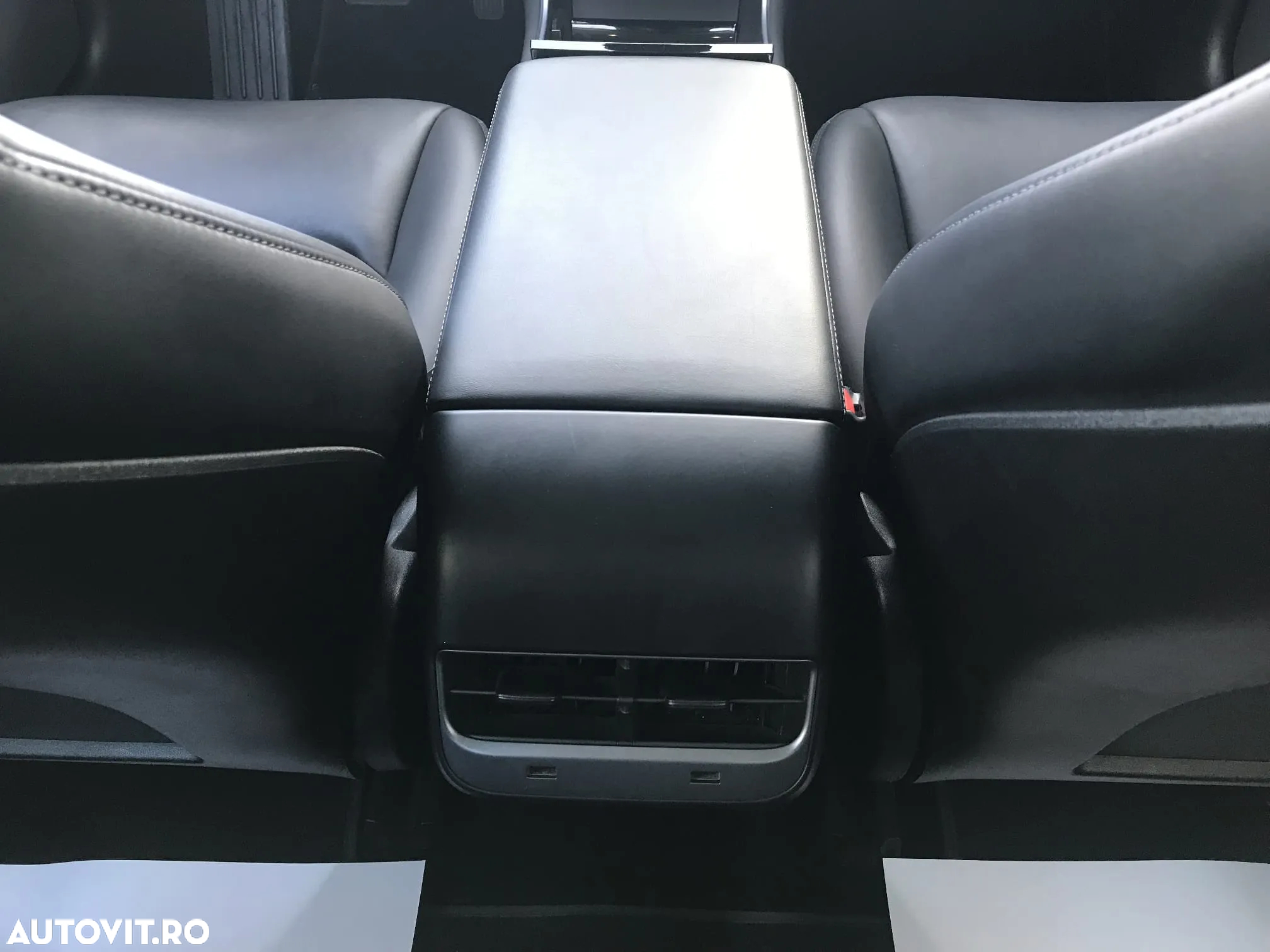 Tesla Model 3 AWD Dual Motor - 32