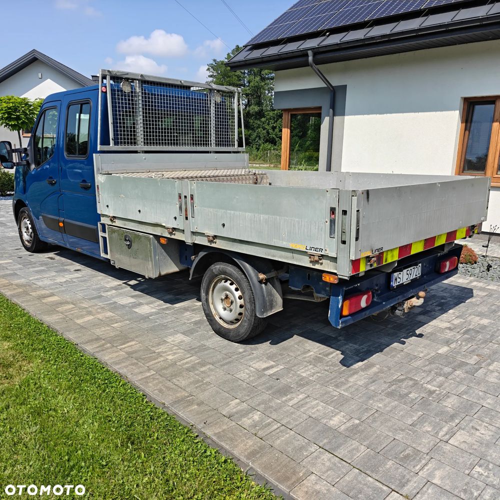 Nissan NV400 - 3
