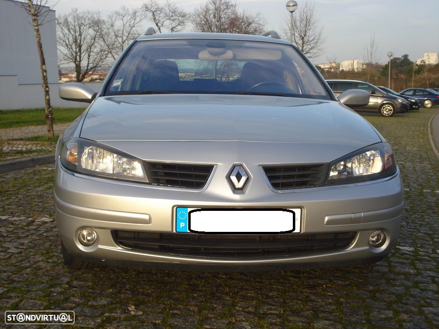 Renault Laguna Break 2.2 dCi FAP Privilege - 11