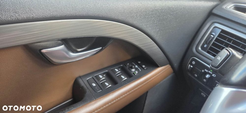 Volvo XC 70 - 17