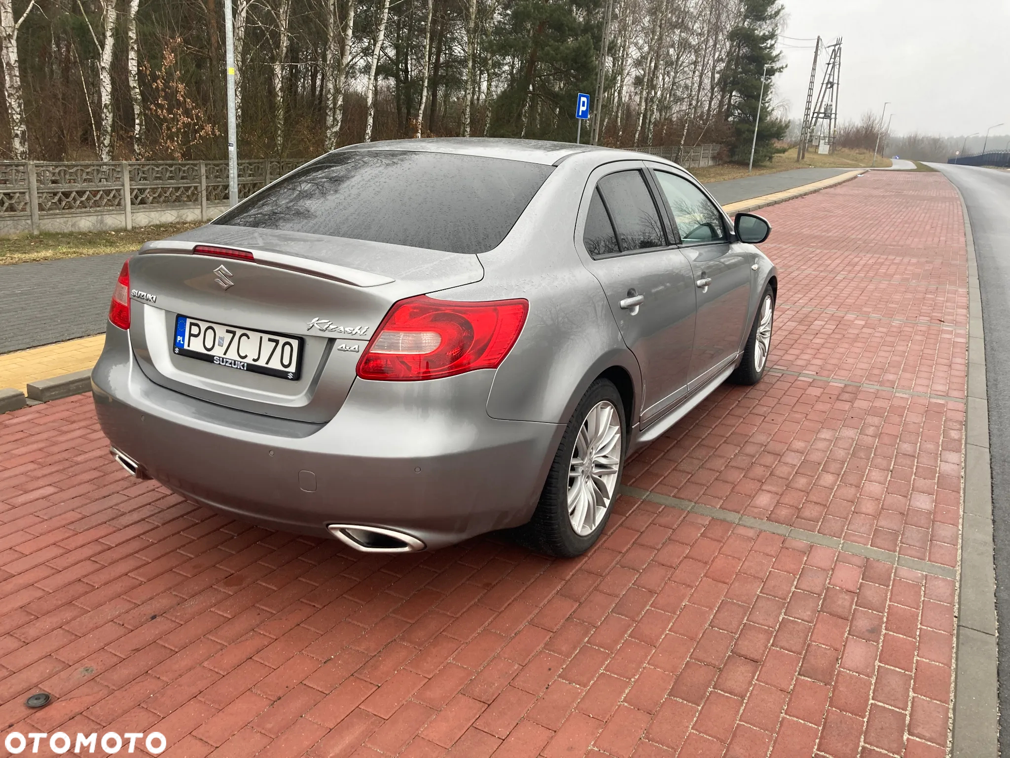 Suzuki Kizashi 2.4 4x4 CVT Sport - 8