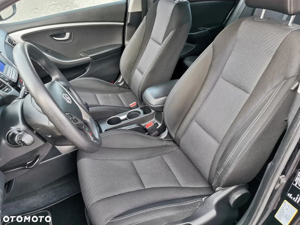 Hyundai i30 i30cw 1.4 CRDi Trend - 10