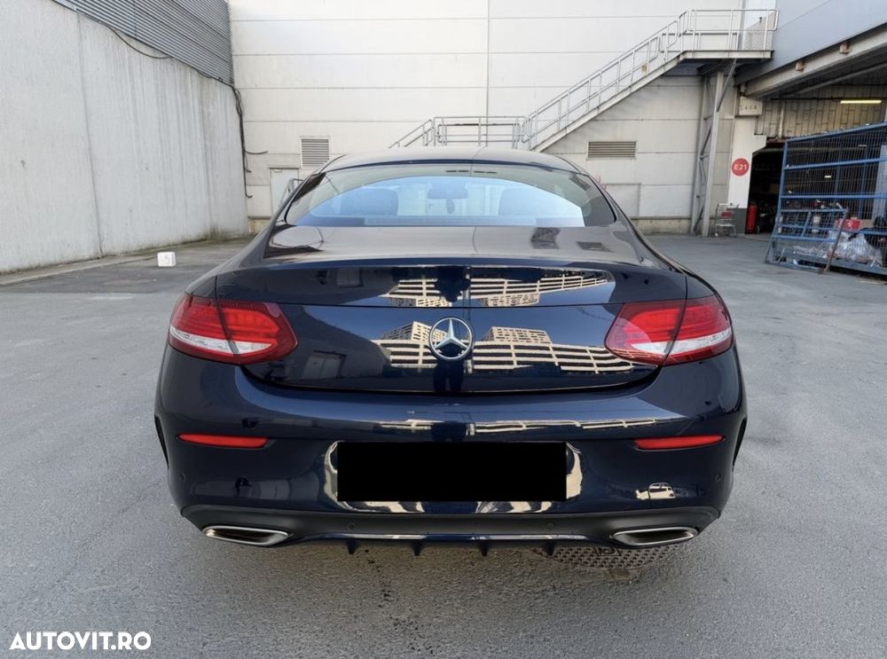 Mercedes-Benz C 180 7G-TRONIC AMG Line - 7