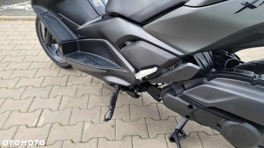 Yamaha X-max - 21