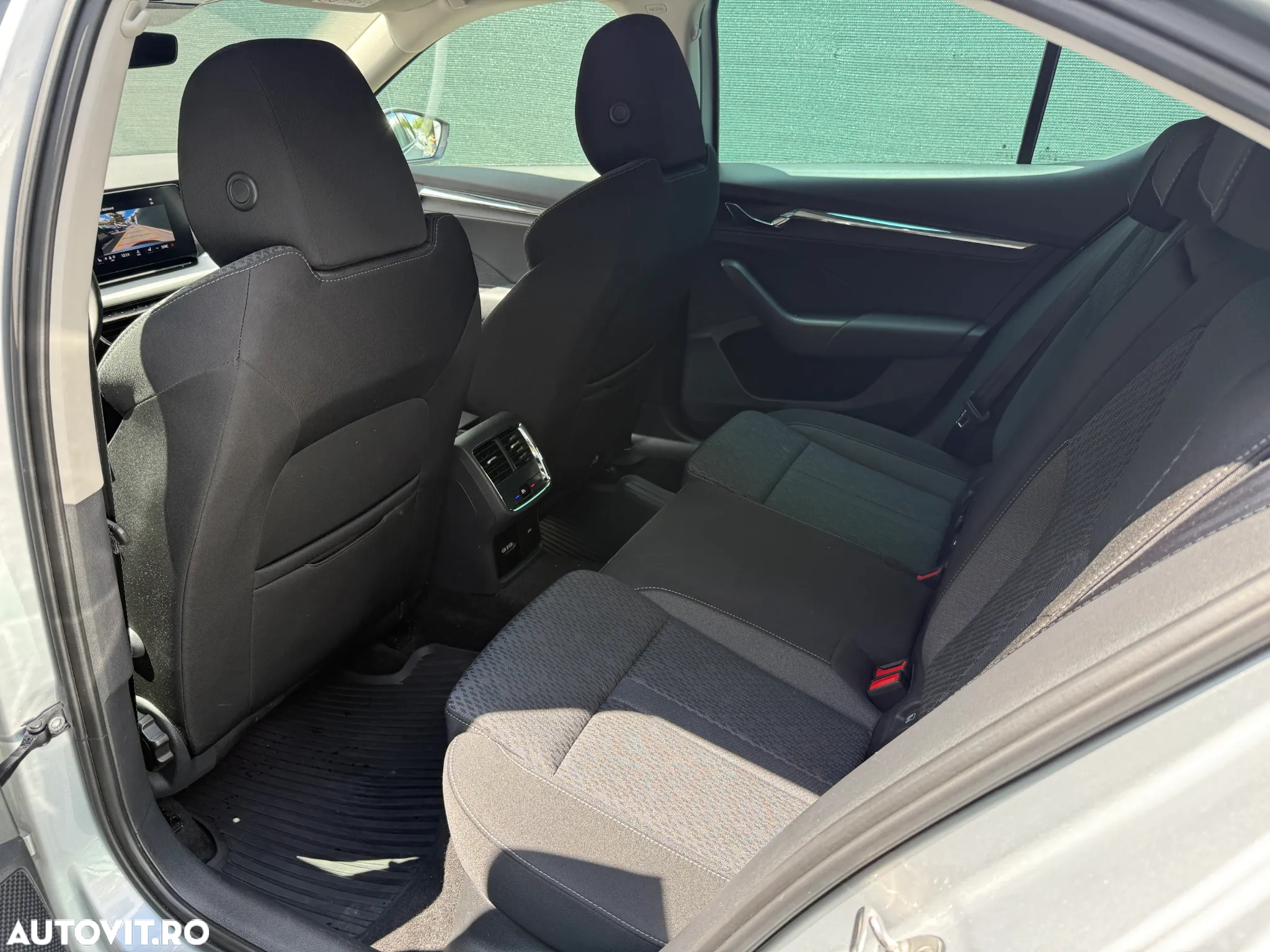 Skoda Octavia 2.0 TDI Style - 9