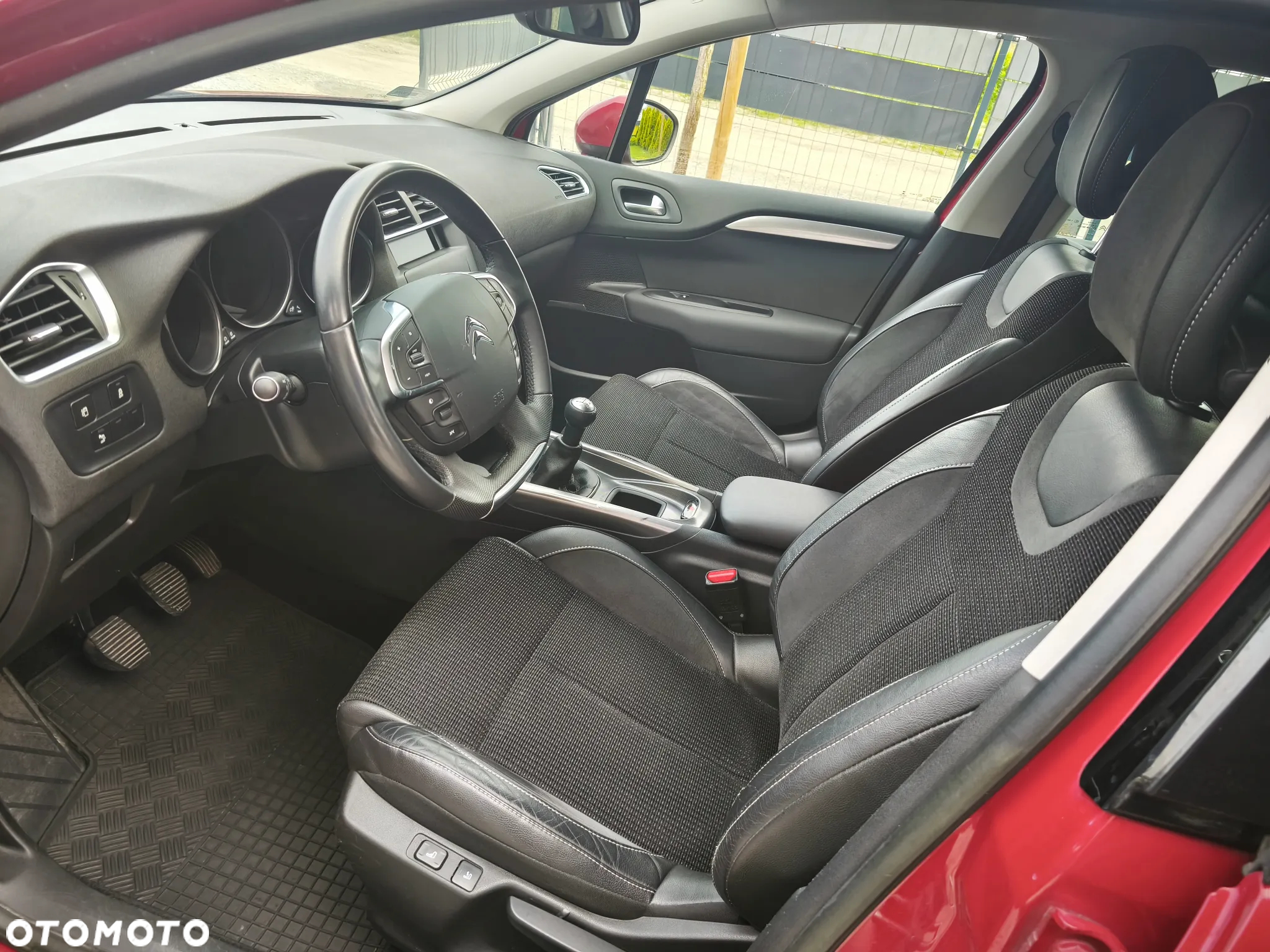 Citroën C4 1.6 VTi Exclusive - 24
