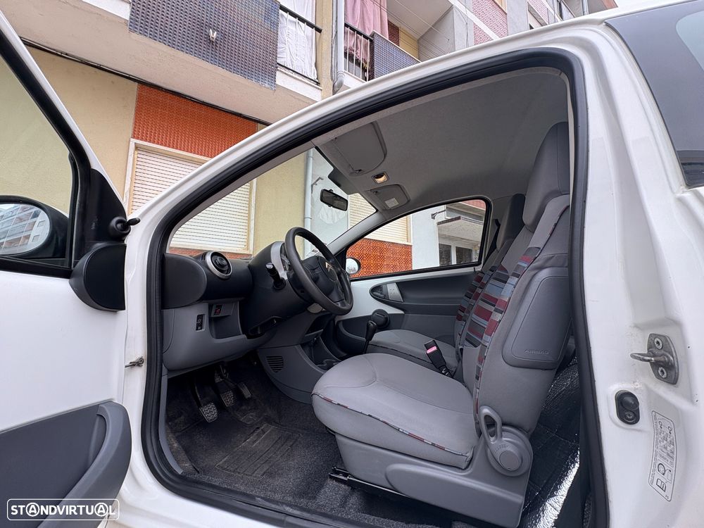 Citroën C1 1.0 C-Chic - 2