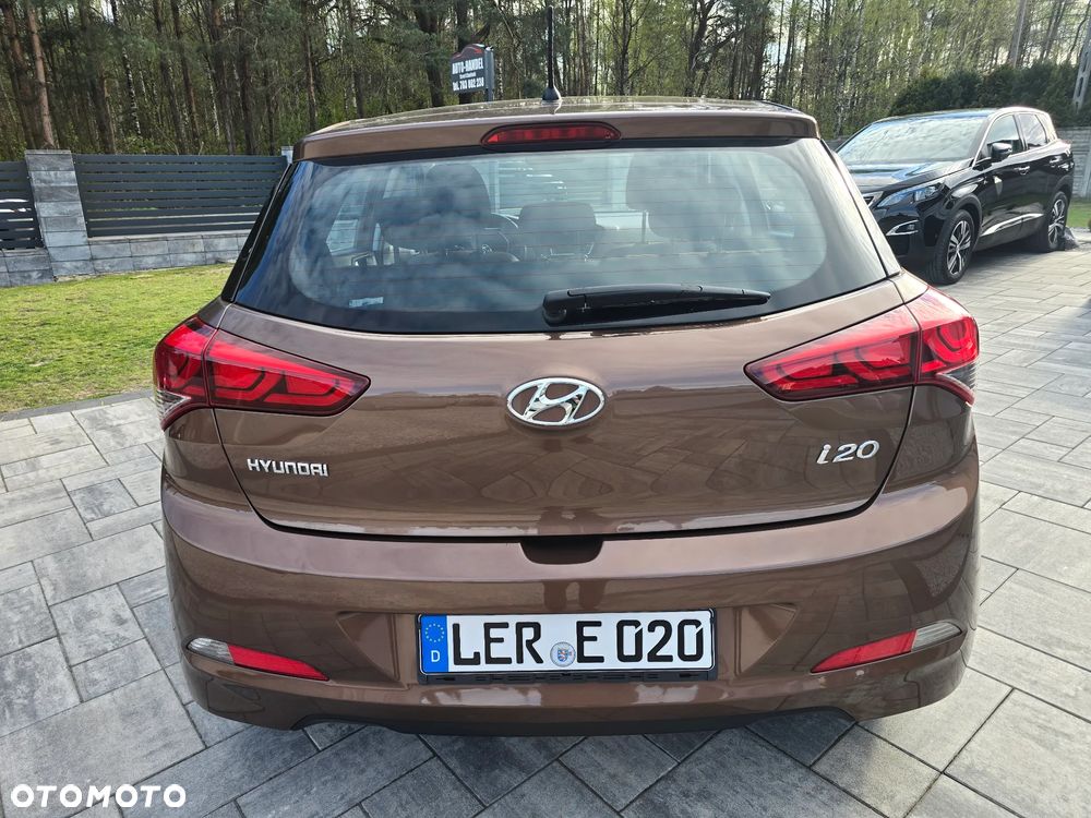 Hyundai i20 1.2 - 13