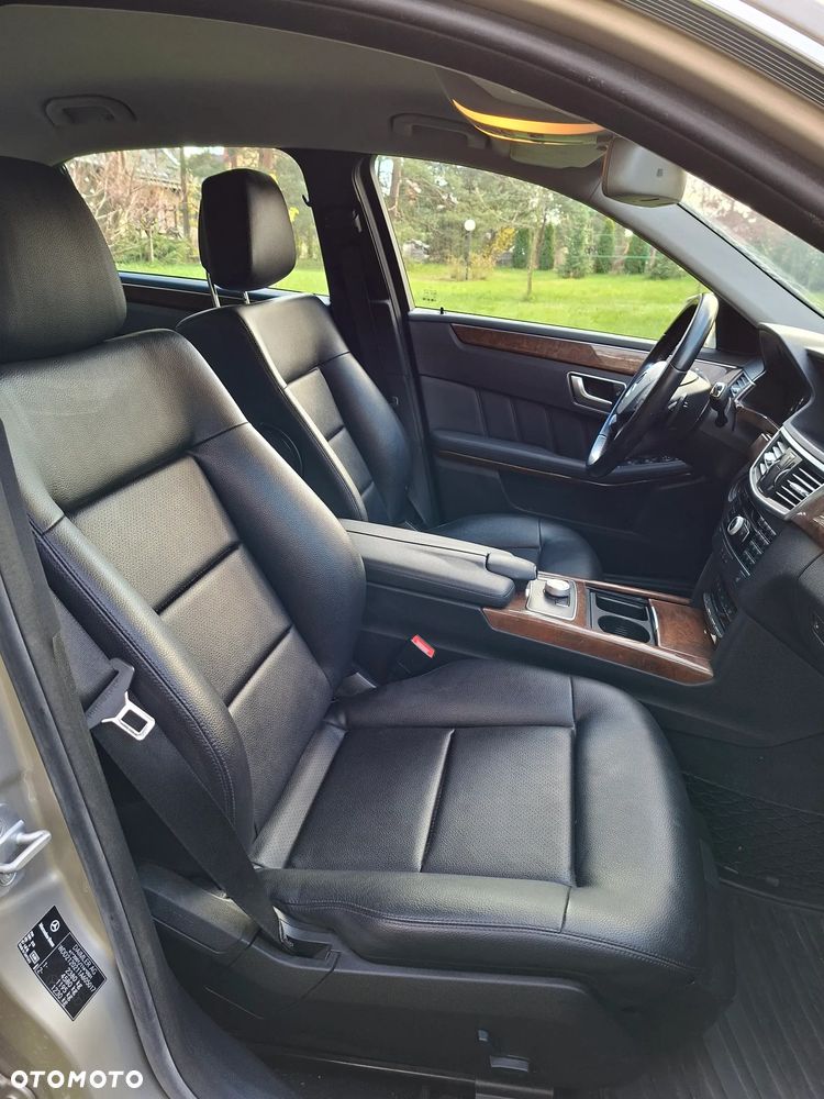 Mercedes-Benz Klasa E 300 CDI BlueEff Elegance - 9